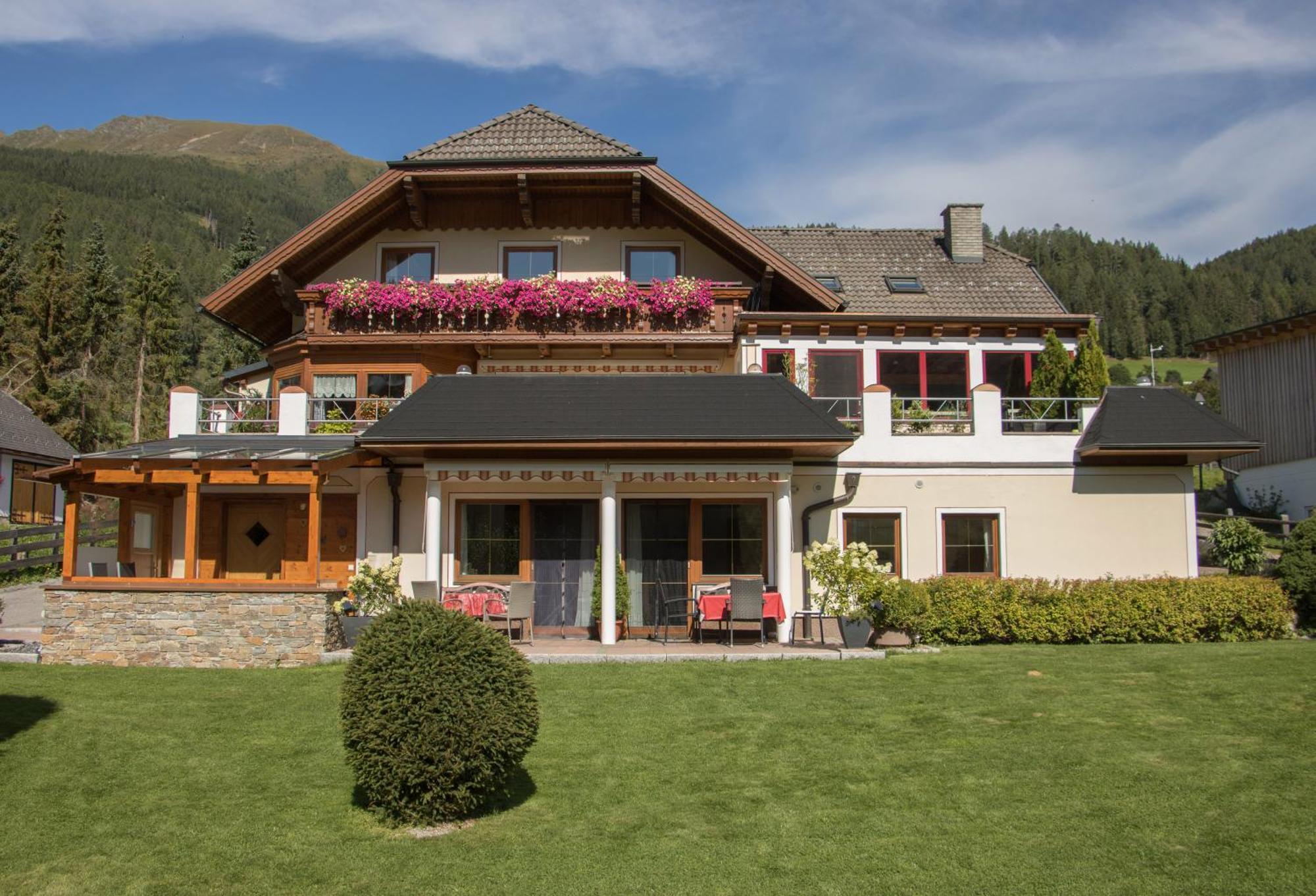 Lungau Apartment - Ferienwohnung Haus Esl Hintergöriach Eksteriør billede